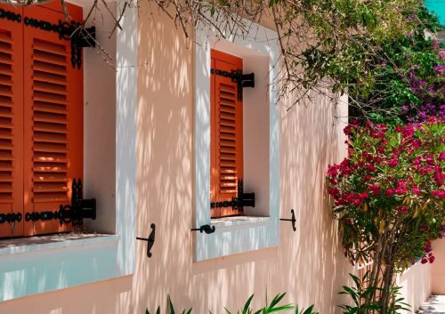 fermer vos volets pour garder votre maison fraîche en été