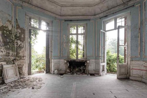 Benjamin Castaldi dupé après l'achat de ce château en ruine