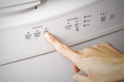 Lave-vaisselle et cette fonction à éviter pour économiser de l’énergie