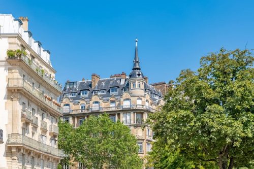 Marc Lavoine et Adriana Karembeu et une visite de leur élégant appartement parisien