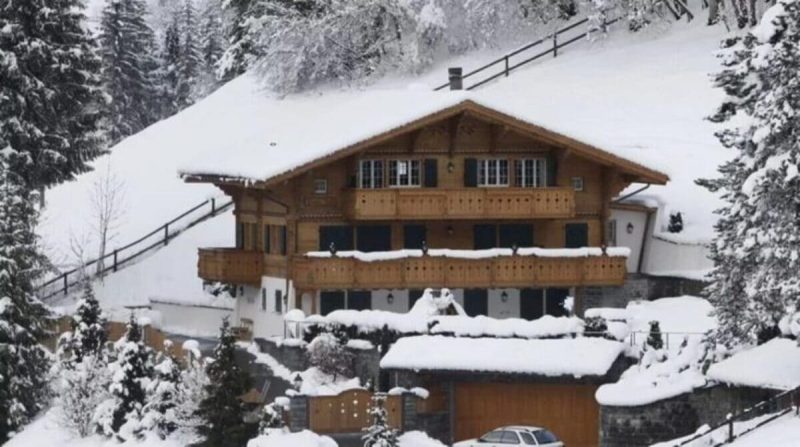 Johnny Hallyday L ancienne Maison Du Chanteur Laiss e L abandon johnny-hallyday-l-ancienne-maison-du-chanteur-laiss-e-l-abandon
