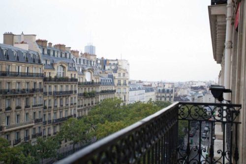 Caroline Roux appartement parisien